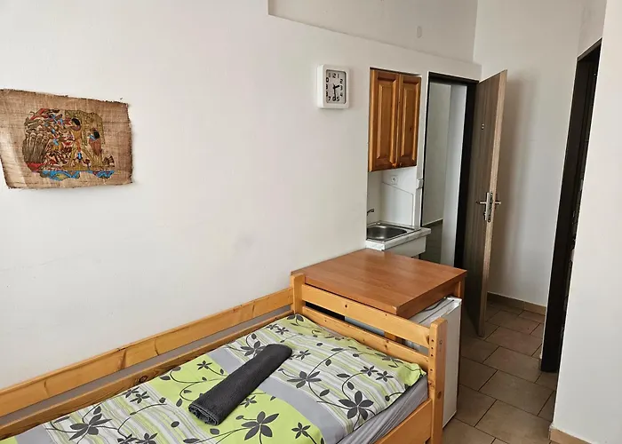 & 3* Chrast (Plzen)